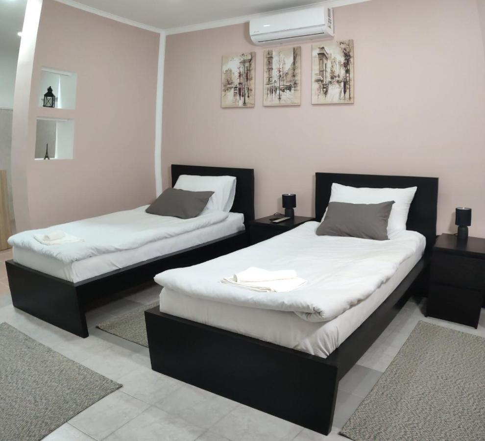 Airport Apartment Air Surčin Exteriér fotografie